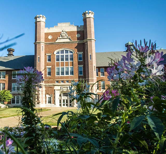 homepage-campus-fall